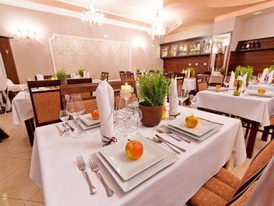 Wiatraczna Hotel Warsaw Ngoại thất bức ảnh