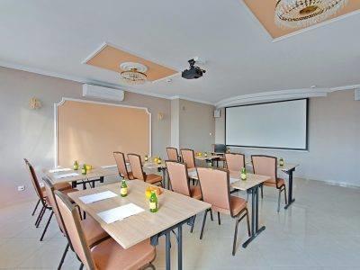 Wiatraczna Hotel Warsaw Ngoại thất bức ảnh